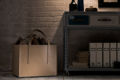 Firestyle foto 4 maneghe Firestyle – Made in Italy – Prvotřídní značka ručně vyráběného italského příslušenství ke kamnům a krbům nabízí široký sortiment „košů- zásobníků“ na dřevo - Krby Kamna Székely Poděbrady