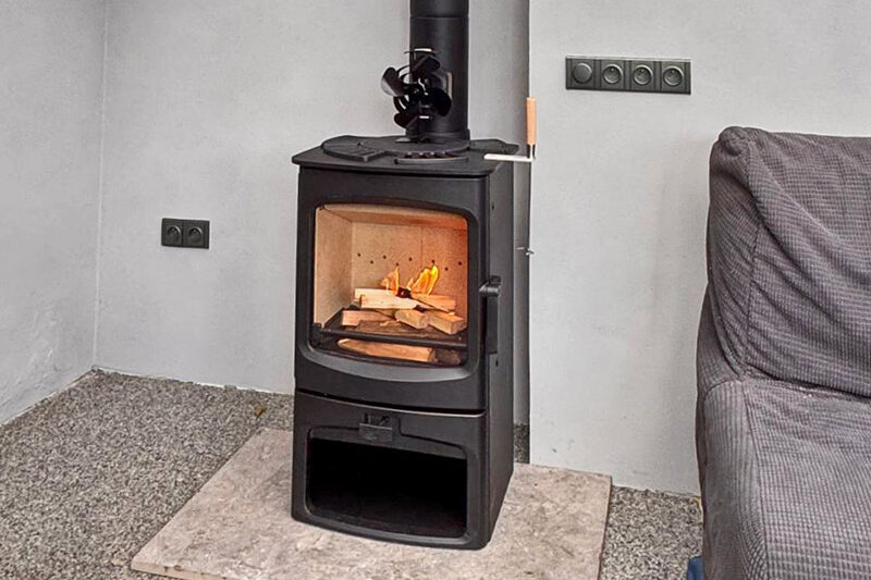 I zimní zahrada si zaslouží šikovné vytápění i vaření v jednom i s novým komínem od nás - Krby Kamna Székely Poděbrady